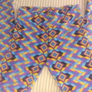 Never worn LulaRoe leggings